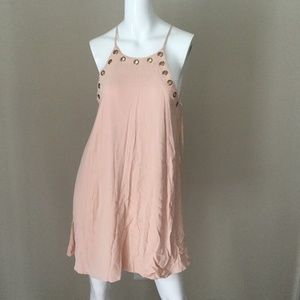 LULU S PINK DRESS  WITH GROMMETS SZ LRG